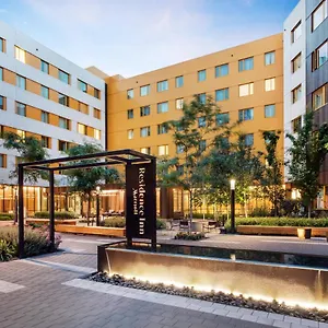 By Marriott Downtown/pearl District Hotel